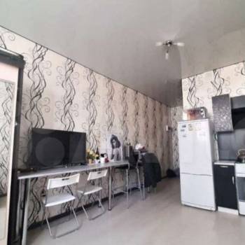 Продается 1-комнатная квартира, 27 м²