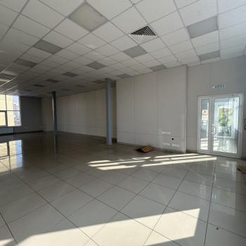 Сдается Нежилое помещение, 350 м²