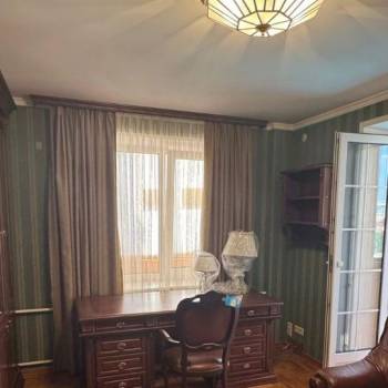 Продается Многокомнатная квартира, 122,9 м²