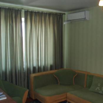 Продается 1-комнатная квартира, 41 м²