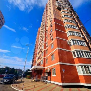 Продается 1-комнатная квартира, 47,6 м²