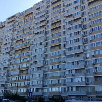 Продается 1-комнатная квартира, 43 м²