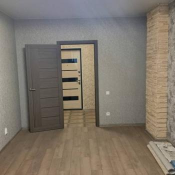 Продается 1-комнатная квартира, 43 м²