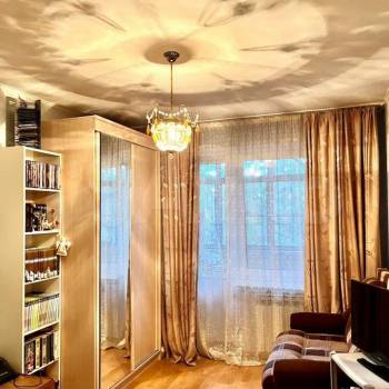 Продается Многокомнатная квартира, 122 м²