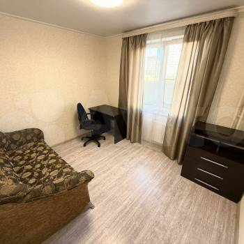 Продается 1-комнатная квартира, 40,5 м²