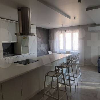 Продается 3-х комнатная квартира, 75 м²