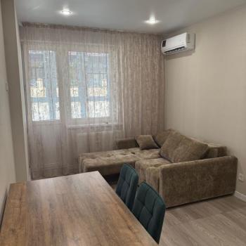 Сдается 1-комнатная квартира, 39 м²