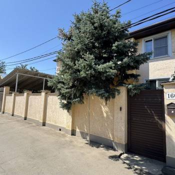 Продается Дом, 182 м²