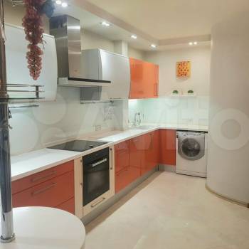 Продается 3-х комнатная квартира, 120 м²