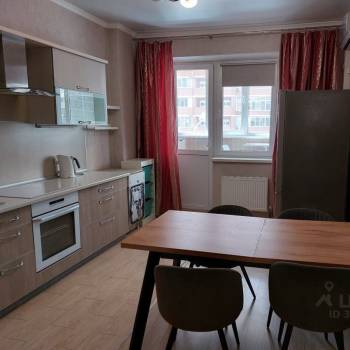 Продается 2-х комнатная квартира, 74 м²