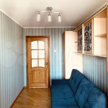 Продается Многокомнатная квартира, 100,2 м²