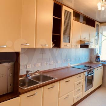 Продается Многокомнатная квартира, 100,2 м²