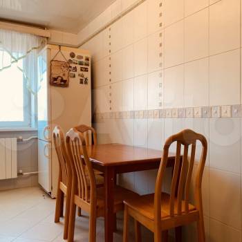 Продается Многокомнатная квартира, 100,2 м²