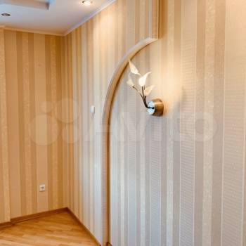 Продается Многокомнатная квартира, 100,2 м²