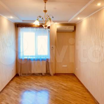 Продается Многокомнатная квартира, 100,2 м²