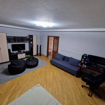 Продается 3-х комнатная квартира, 95,8 м²