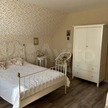 Продается Дом, 180 м²