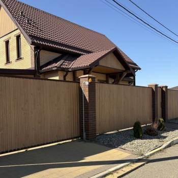 Продается Дом, 180 м²