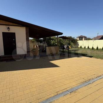 Продается Дом, 180 м²