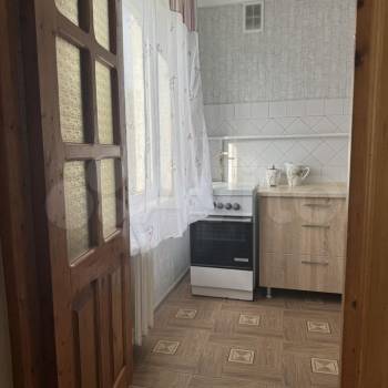 Продается Многокомнатная квартира, 76 м²