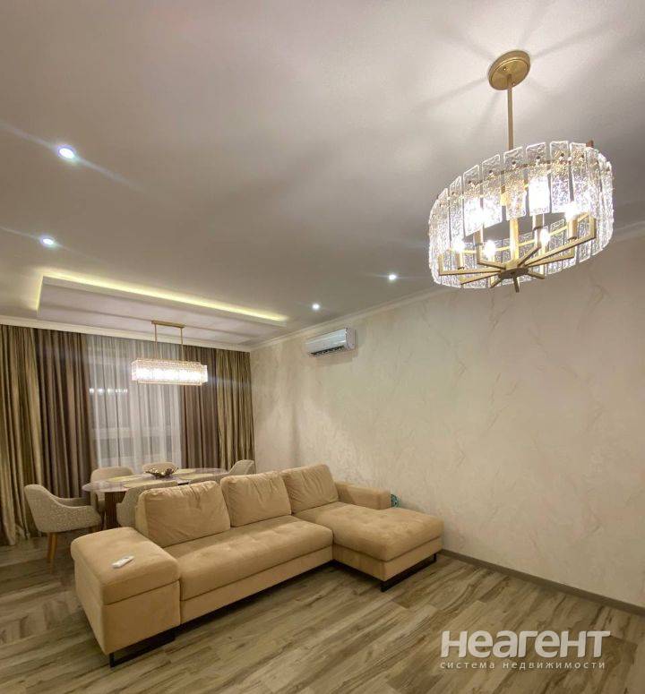 Продам 3-комн. квартиру, ул. Гаражная