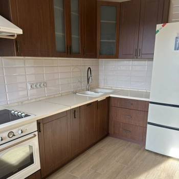 Продается 1-комнатная квартира, 44 м²