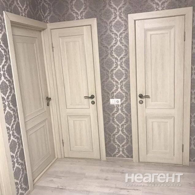 Продаю 3-х комнатную квартиру, РИП (ул. Цезаря Куникова)