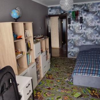 Продается Многокомнатная квартира, 75 м²