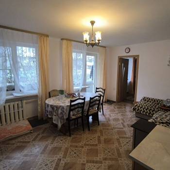 Продается Многокомнатная квартира, 83,9 м²