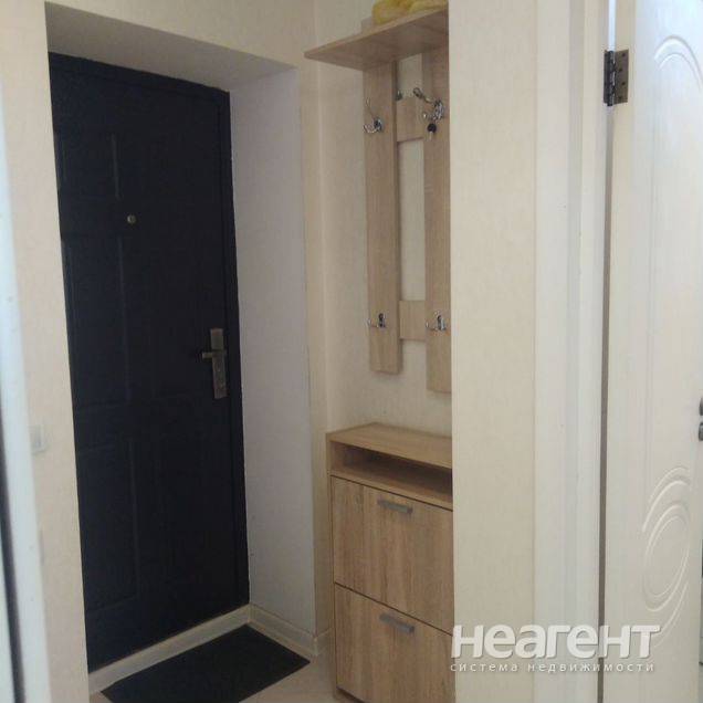 Продам 1-ком. квартиру, ул. Майкопская