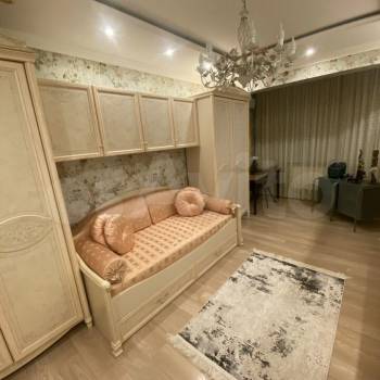 Продается 3-х комнатная квартира, 95 м²