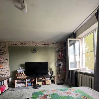 Продается 3-х комнатная квартира, 63,7 м²