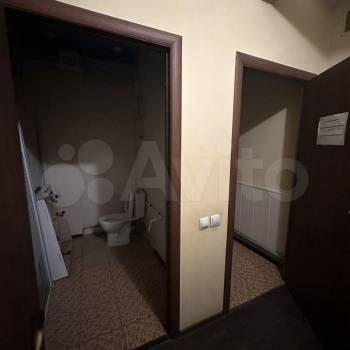 Сдается Нежилое помещение, 162 м²