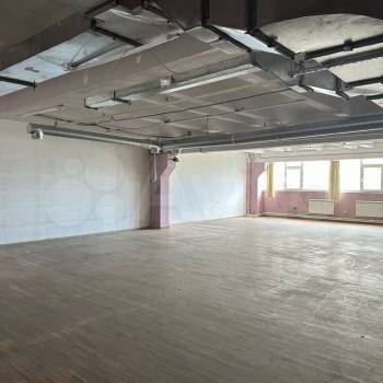 Сдается Нежилое помещение, 162 м²
