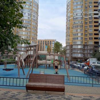 Продается 1-комнатная квартира, 40 м²