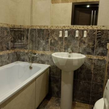 Продается 1-комнатная квартира, 40 м²