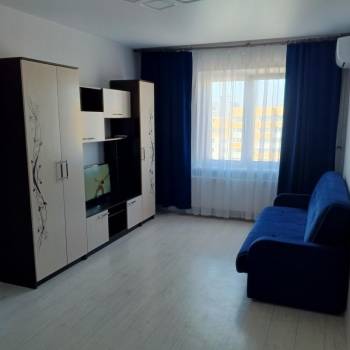 Сдается 1-комнатная квартира, 36 м²