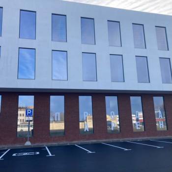 Продается Нежилое помещение, 2077 м²