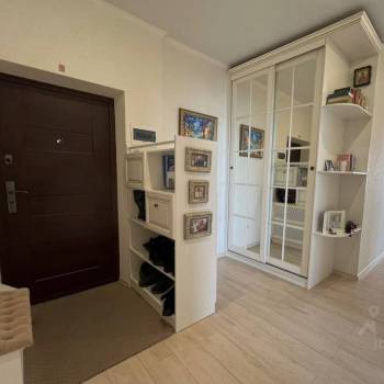Продается 2-х комнатная квартира, 74,5 м²