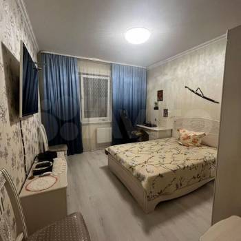 Продается Многокомнатная квартира, 105 м²