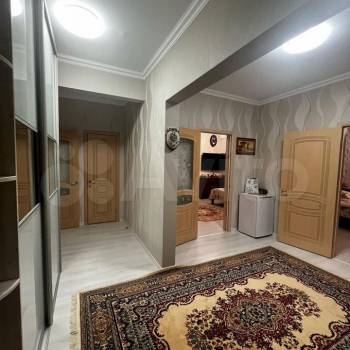 Продается Многокомнатная квартира, 105 м²