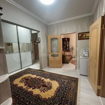 Продается Многокомнатная квартира, 105 м²