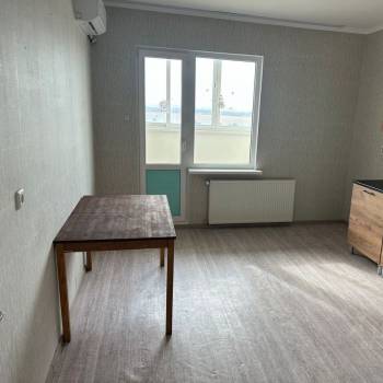 Сдается 2-х комнатная квартира, 64 м²