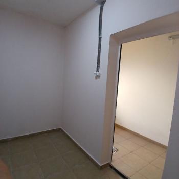 Продается Нежилое помещение, 4 м²