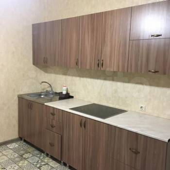 Продается 1-комнатная квартира, 50 м²