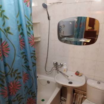 Сдается Многокомнатная квартира, 49 м²