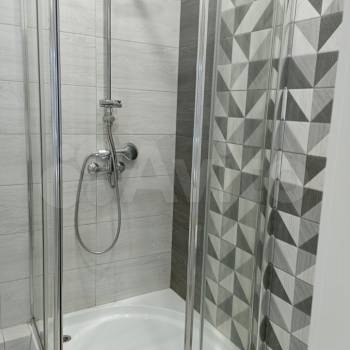 Продается 1-комнатная квартира, 42 м²