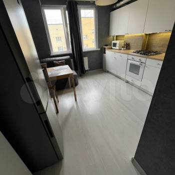 Продается 1-комнатная квартира, 35,2 м²