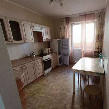 Продается 1-комнатная квартира, 38,8 м²