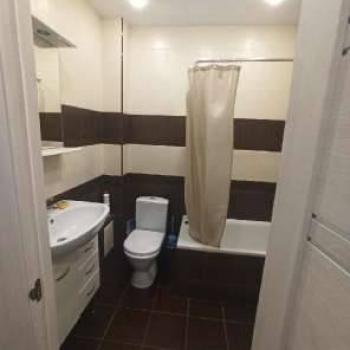 Сдается 1-комнатная квартира, 42 м²